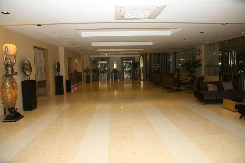 Suwon Reve Hotel Exterior photo