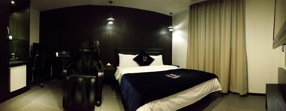 Suwon Reve Hotel Exterior photo
