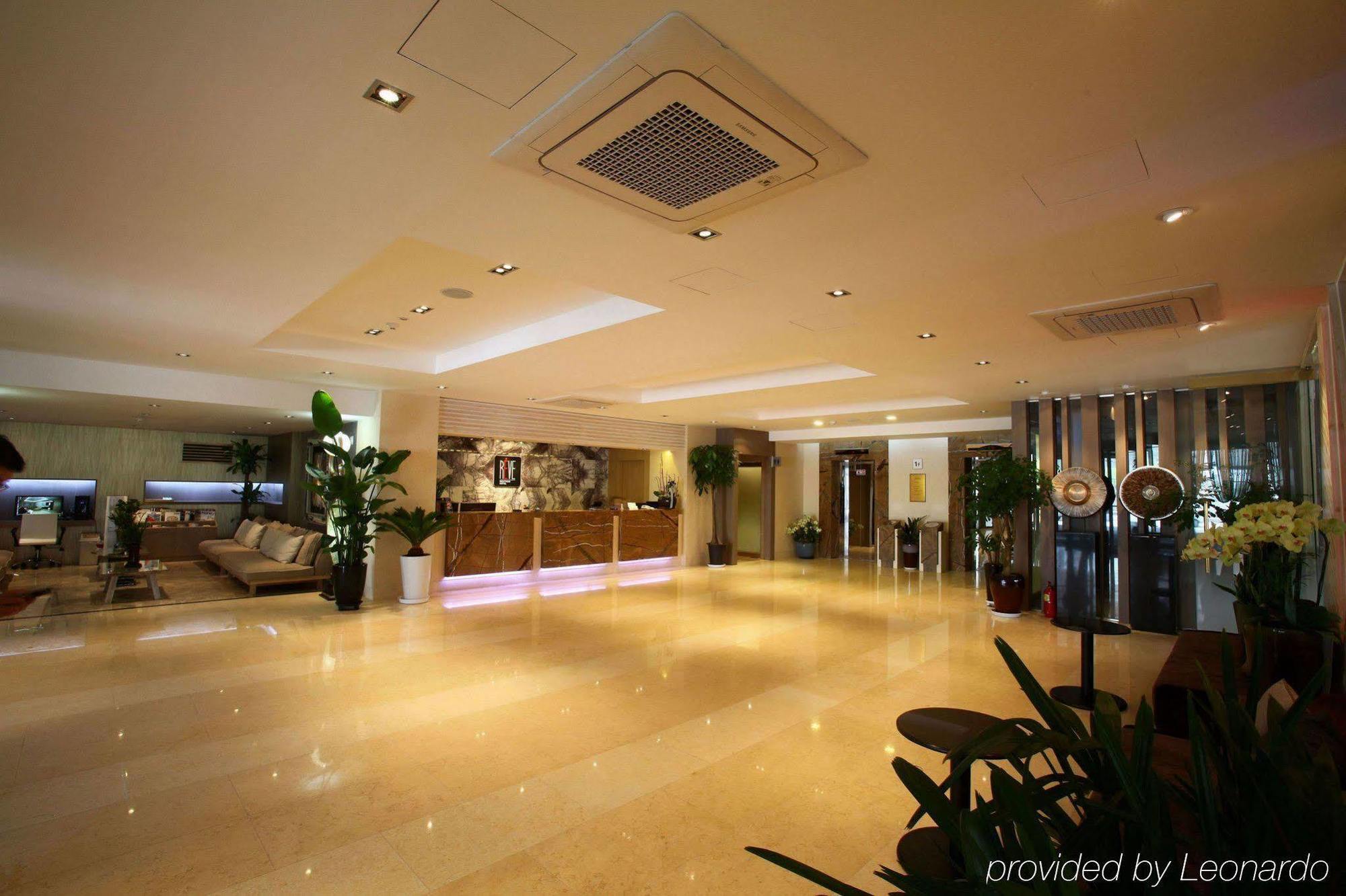 Suwon Reve Hotel Interior photo
