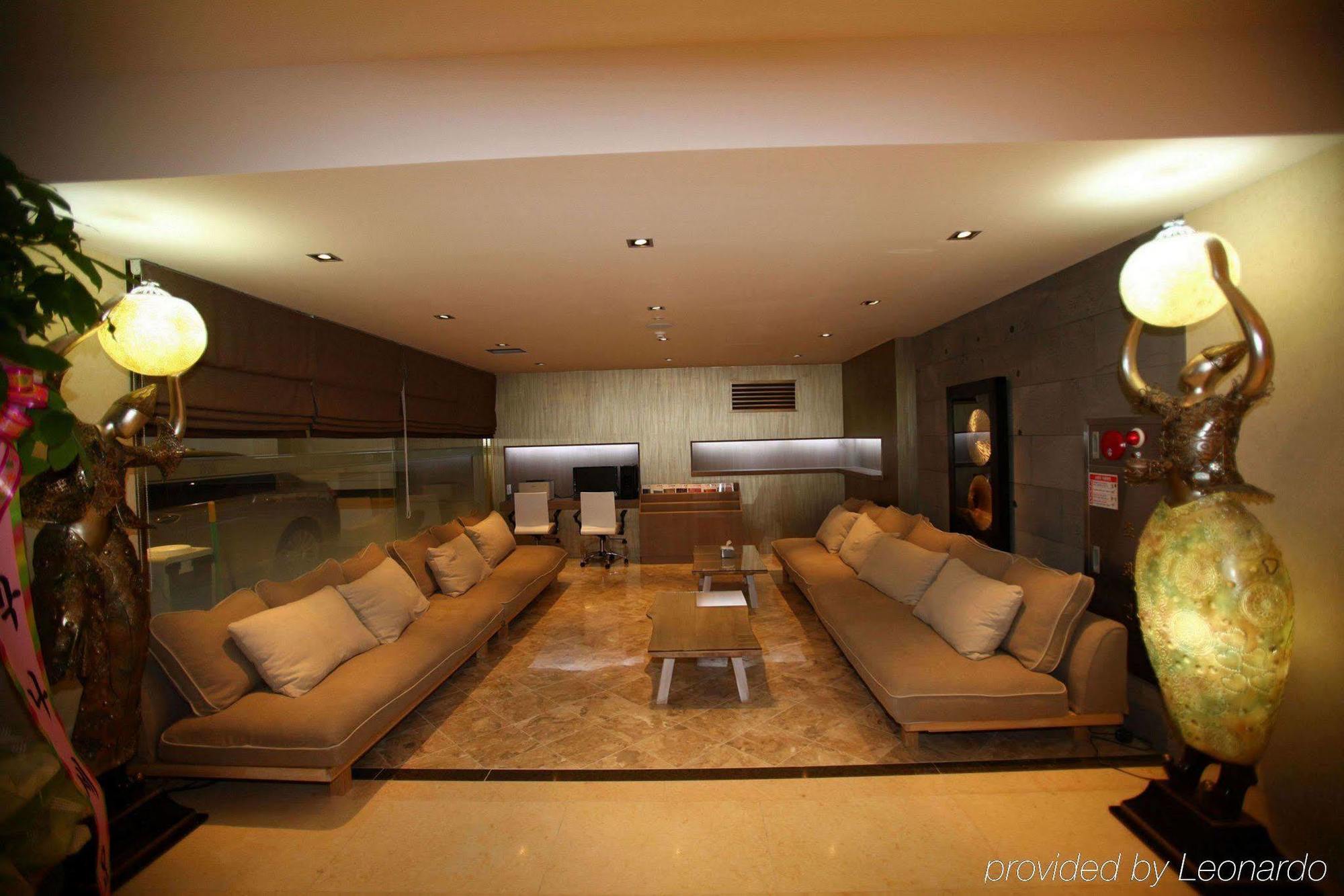 Suwon Reve Hotel Interior photo